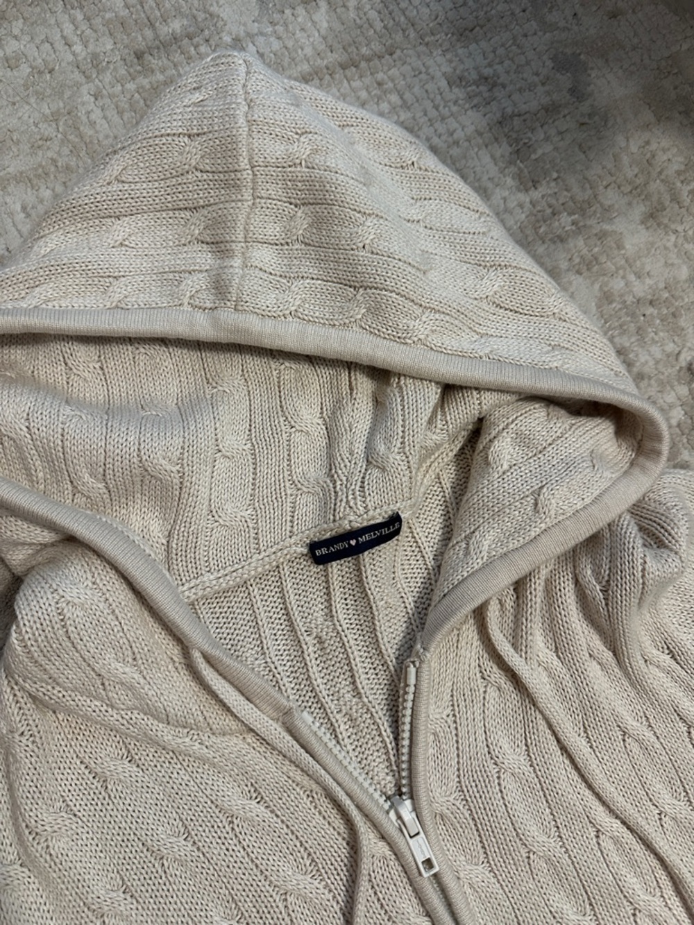 Brandy Melville Cable Knit Jacket - Picture 2 of 2